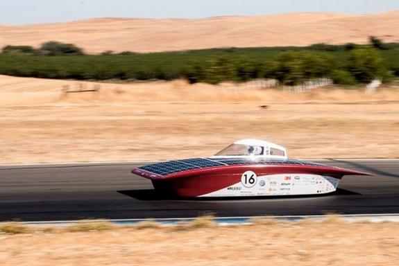 File:World-solar-challenge.jpg