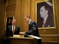 Obama photoshopped pic.jpg